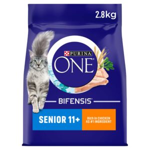 Purina ONE 11+ Dry Cat Food Rich in Chicken 2.8kg