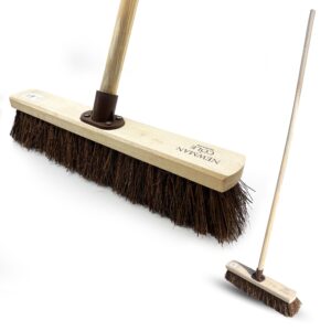 18" Garden Broom Outdoor with Durable Support Bracket Yard Brush Heavy Duty Outdoor with 120 cm Wooden Handle Natural Stiff Bassine Hard Bristle Broom Sweeping Brush Outdoo