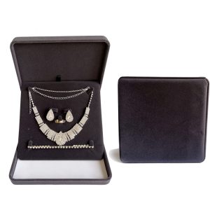 Fadsace Plush Velvet Jewelry Set Box Organizer Necklace Earring Ring Necklace Bracelet Gift Display Case Wedding Jewelry Storage Holder Gift Box (Dark grey)