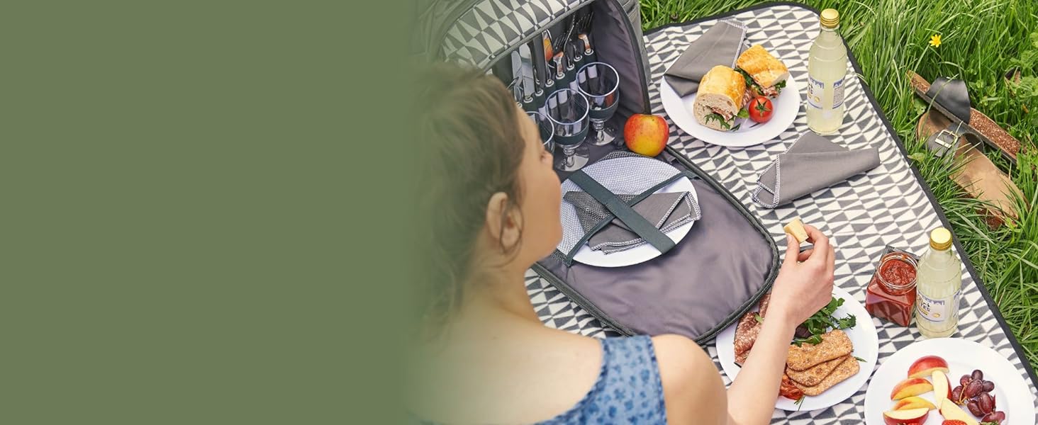 Picnic bag on a park setting