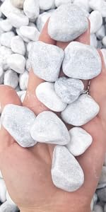 SNOW WHITE PEBBLES 20-40MM