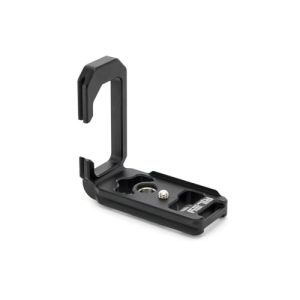 3 Legged Thing Riley Dedicated L-bracket compatible with the Canon R7 Camera (Darkness (Matte Black))