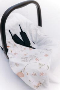 Viculii Double Sided Baby Wrap for car seat | baby mouse and flowers wrap swaddle cover cosytoes blanket for car seat 100x100cm | girl