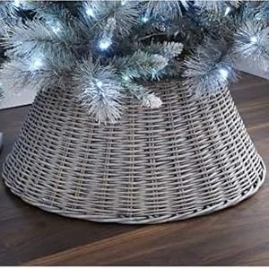 tree skirt