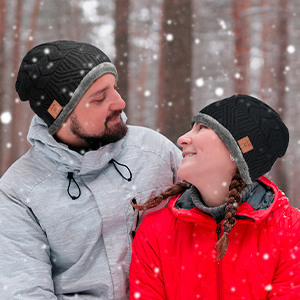 CHEERFUN Mens Gifts Bluetooth Beanie Hat, Secret Santa Gifts Bluetooth Beanie with Neck Warmer Scarf