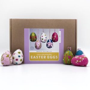 Bergin & Bath Needle Felting Kit - Easter Eggs - Create Your own Hanging Easter Decorations - Craft Kits for Adults - Easter Gift for her