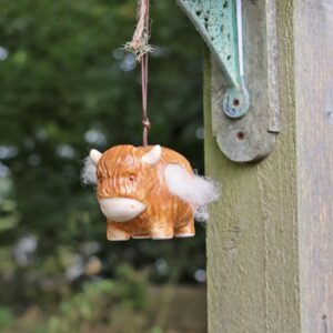 Wildlife World Farmyard Range - 'Hairie' Hanging Ceramic Highland Cow With Nesting Wool