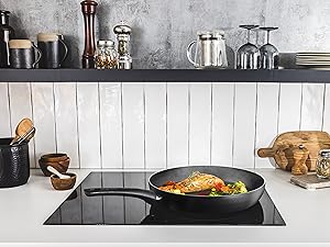 Metal spatula safe