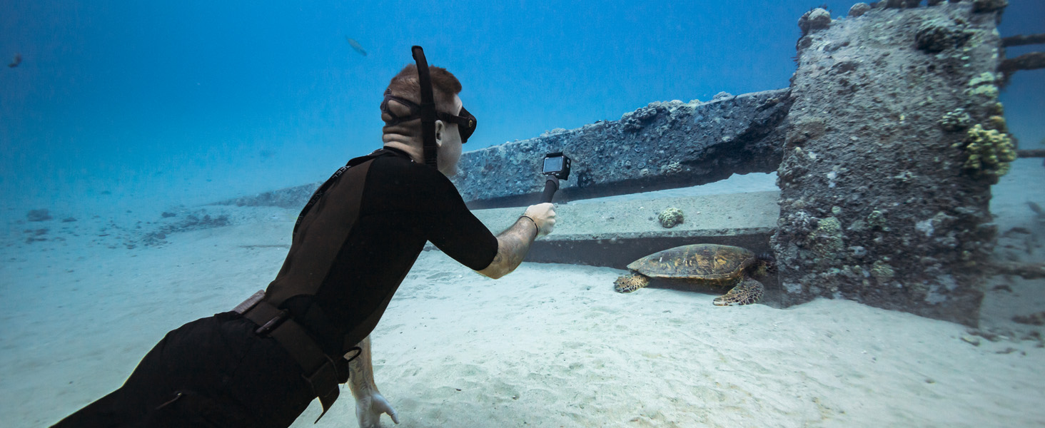 40m underwater camera