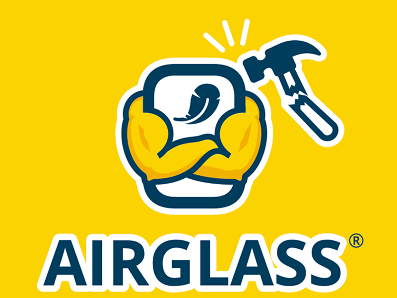 rounded edges high hardness coverage easy cleaning wipes easy-peel tech-savvy airglas anti-shatter