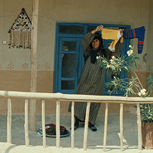 The Wind Will Carry Us 4