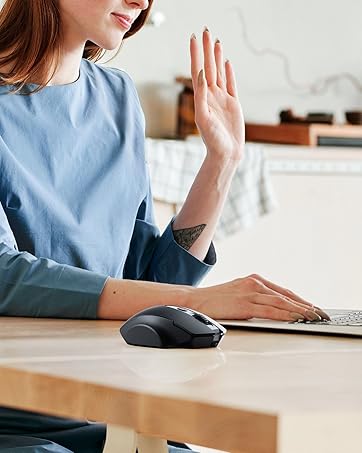 Uineer Wireless Mouse, [Upgraded] Visible Battery Display，Rechargeable Laptop Mouse Wireless 2.4G...