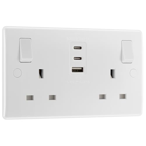 BG Electrical Double Switched Power Wall Plug Socket with Fast Charge