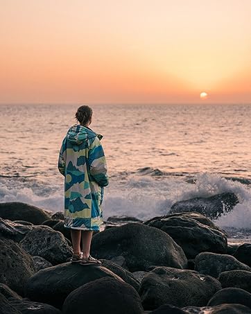 passenger clothing logo - made to roam