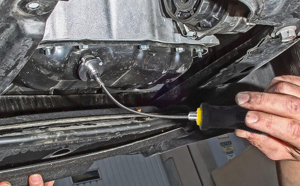 Magnetic tool for removing the oil drain plug, tool for removing the