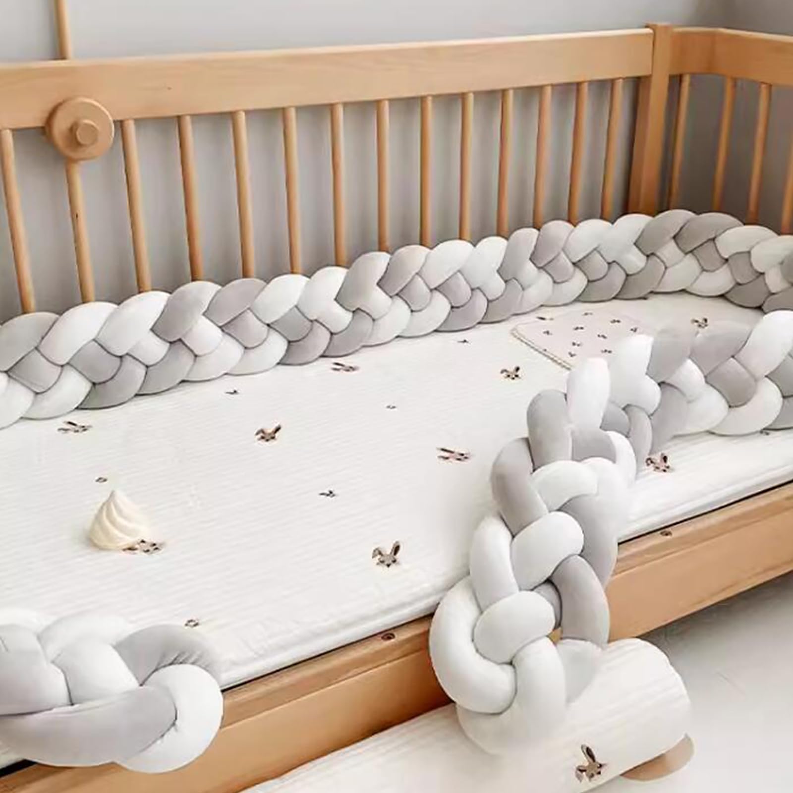 Knot Cushion