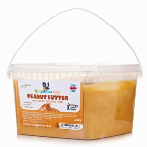Grumpy Gardener Peanut Butter Bird Food – 2.5 Kg Gold Mix Nutpecker Bird Suet Refill Tub for Feeders Hanging Stations – No Artificial Flavours