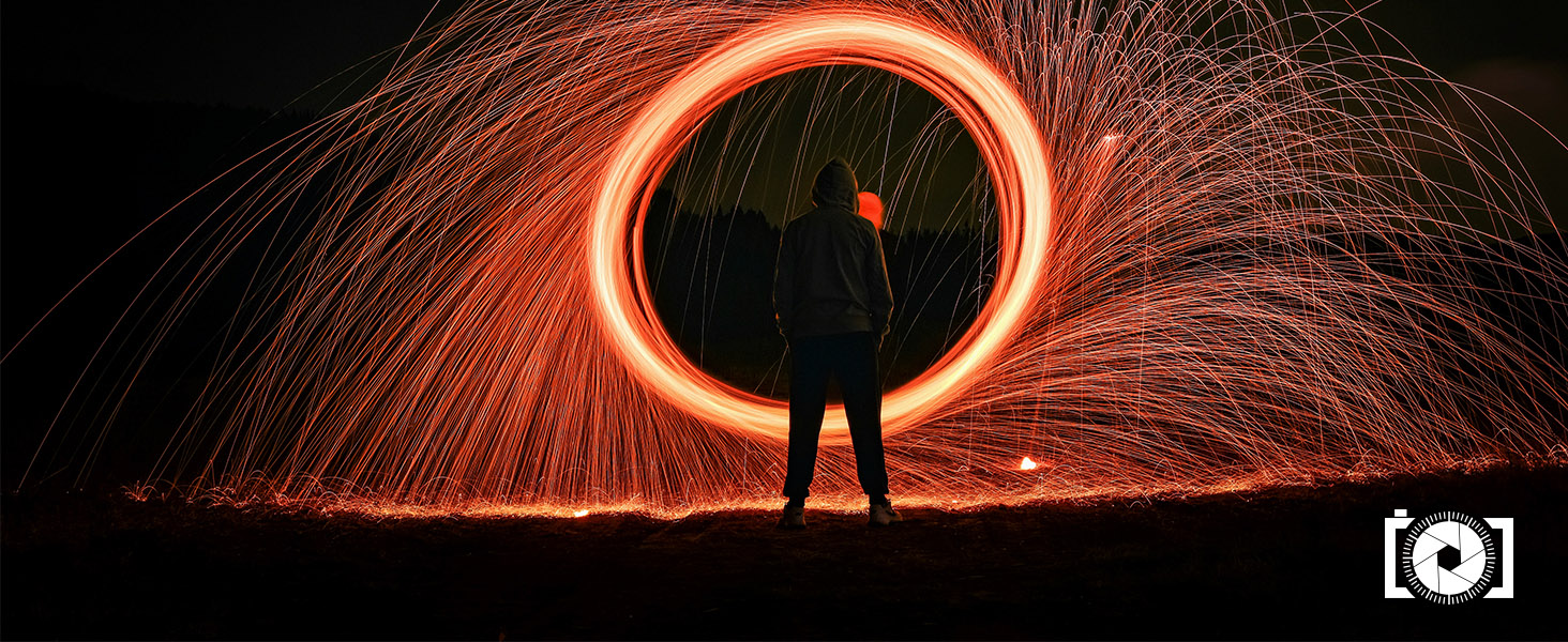 compact digital camera